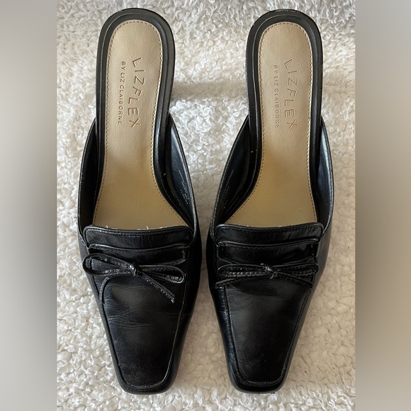 LIZFLEX Women's size 8 black high heels. Leather uppers. Pre-owned - Picture 2 of 11